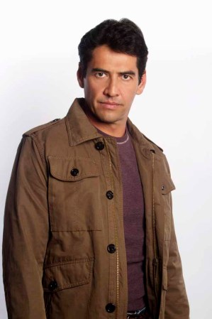 Gabriel Porras como Marco Mejía