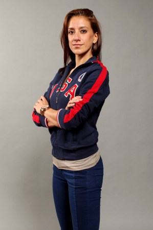 Diana Lopez es representante de los Estados Unidos en Taekwondo. Si bien no ha logrado la codiciada presea en los JJ OO, su participación ha llamado la atención por otros motivos... Seguridad, cuerpazo y determinación.