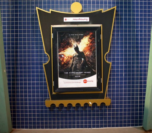 En el cine todavía cuelga uno de los pósters de la película.