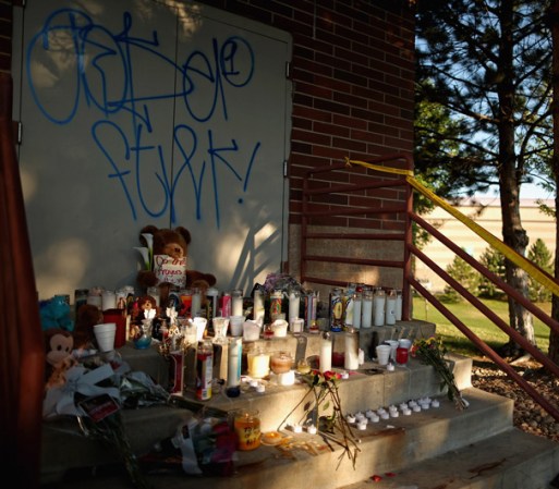También se levantaron altares cerca de la zona donde ocurrió la tragedia.
