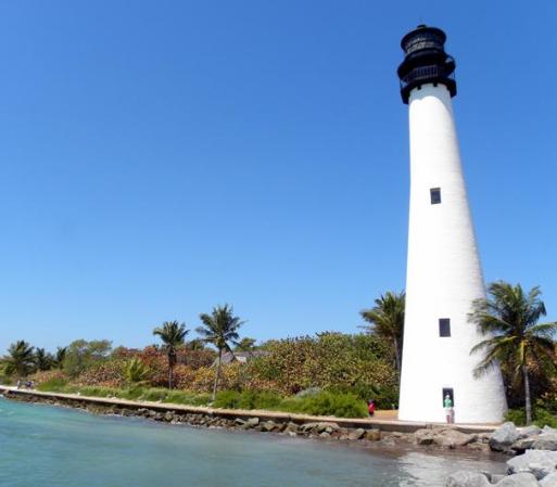 10. Cape Florida State Park<br />Key Biscayne, Florida<br />Esta playa cuenta con aguas resplandecientes y un buen lugar para practicar surf.