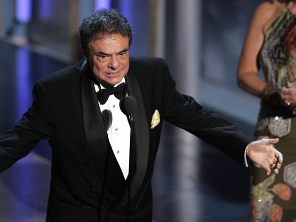 En 1970 también recibe su primer disco de oro y conoce a la que fuera su segunda esposa Anel.