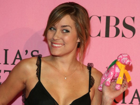 Lauren Conrad Archiconocida estrella de la televisión. Se le supone una filmación porno junto con su novio.