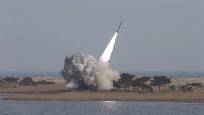 Corea del Sur dice que Corea del Norte lanzó misil