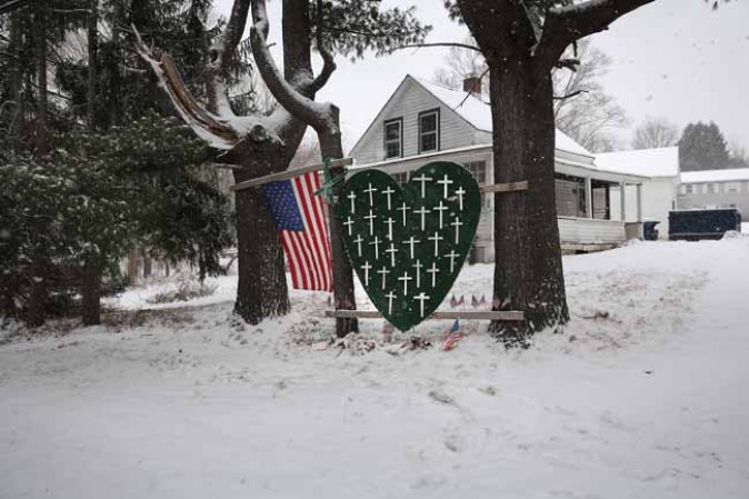 Masacre de Newtown: un aniversario en silencio.