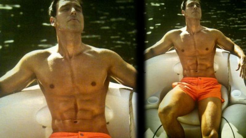 El actor Rafael Anaya tiene un "six pack" de envidia.