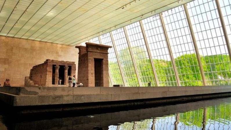 El Metropolitan Museum of Art, ubicado en Nueva York, es uno de los más famosos museos del mundo. Tiene desde tesoros de la antigüedad clásica (templos egipcios enteros) hasta obras pictóricas contemporáneas.