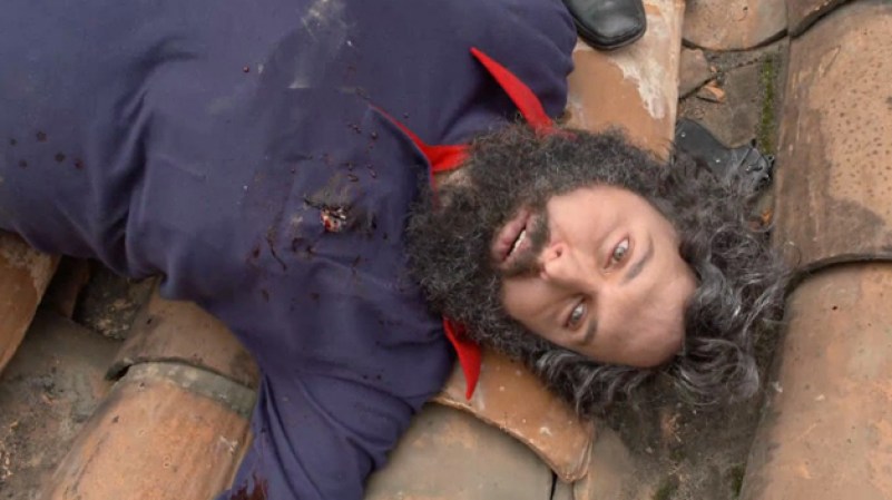 Conoce cómo uno a uno van asesinado a los secuaces de Escobar, hasta que finalmente dan con él y acaban con su vida.