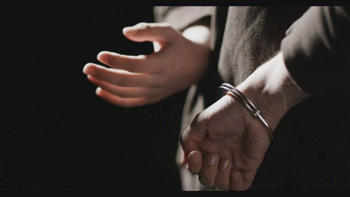 Convenció a una niña de 12 años de reunirse y la habría agredido sexualmente en San Bruno