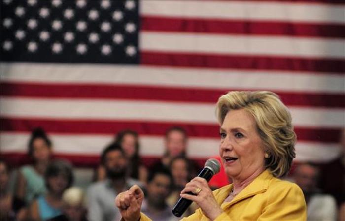 Hillary6