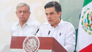 El director general del IMSS y AMLO