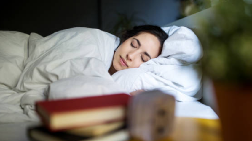 Sleep helps repair a certain amount of neurological damage suffered during waking hours, and essentially declutter the brain, a UCLA study published in September of 2020 finds.