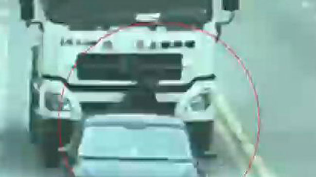 tlmd_anciano_camion_ok