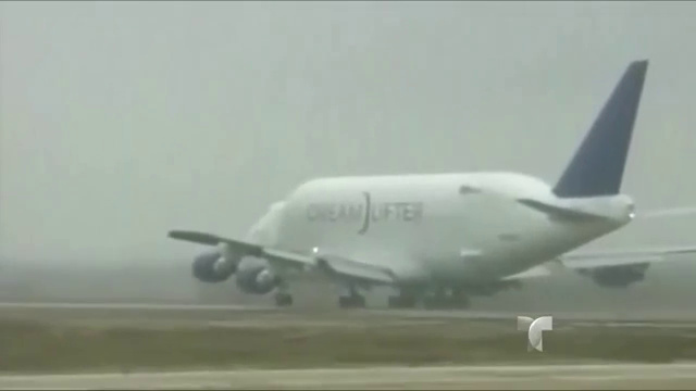 tlmd_avion_aeropuerto_equivocado