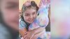 Atroz: niña de 11 años muere tras presuntamente ser torturada por su padre y su madrastra