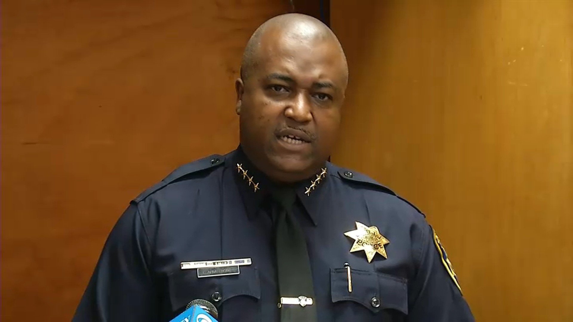 Jefe de policía: "este es uno de los 4 de julio más violentos que he visto en Oakland" – Telemundo Area de la Bahía 48 - Vimarsana News