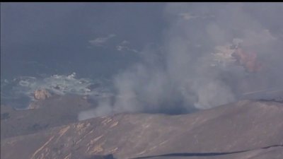 Incendio cerca de Big Sur arrasa con 700 acres y es contenido en un 35%