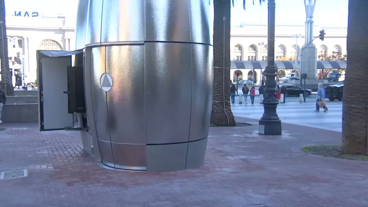 Wyglądają jak statki kosmiczne, ale są toaletami publicznymi w San Francisco – NBC Bay Area
