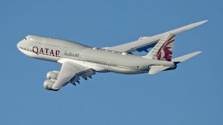 Un Boeing 747 de la compañía Qatar Amiri Flight, de propiedad y gestión del gobierno de Catar, despegando del aeropuerto de Barcelona en enero de 2023.