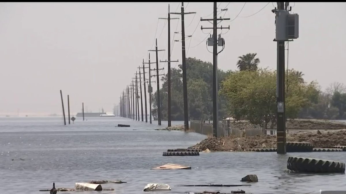 El regreso del lago Tulare deja consecuencias en California Telemundo