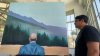 Artista hispano refleja en su pintura las dos caras de Redwood City