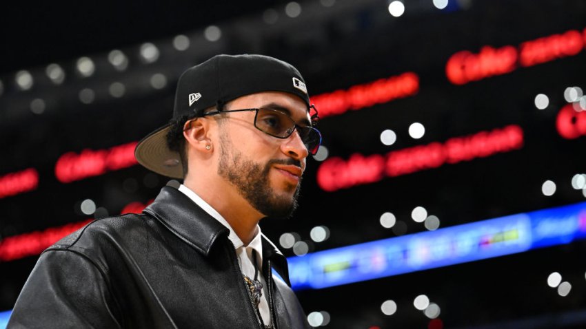 Los Angeles, California May 12, 2023 Kendall Jenner and Bad Bunny at Game 6 of the NBA playoffs at Crypto.com Friday. (Wally Skalij/Los Angeles Times via Getty Images)