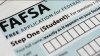 Estudiantes enfrentan fecha límite para solicitar ayuda financiera FAFSA