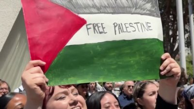 Continúan protestas contra la guerra en Gaza en universidades del Área de la Bahía