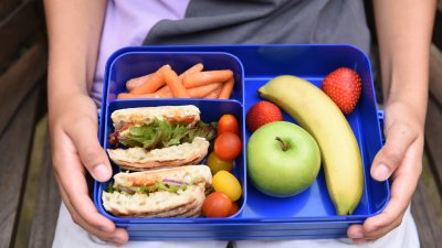 Comida gratis para estudiantes durante el verano en el Área de la Bahía