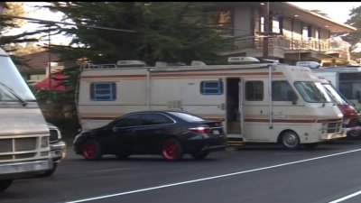 Residentes RVs deberán acudir a albergues para evitar que sus vehículos sean remolcados en San Francisco