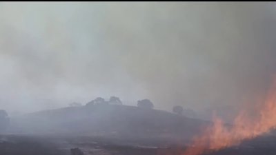 Realizan incendios controlados en parque del condado Santa Clara