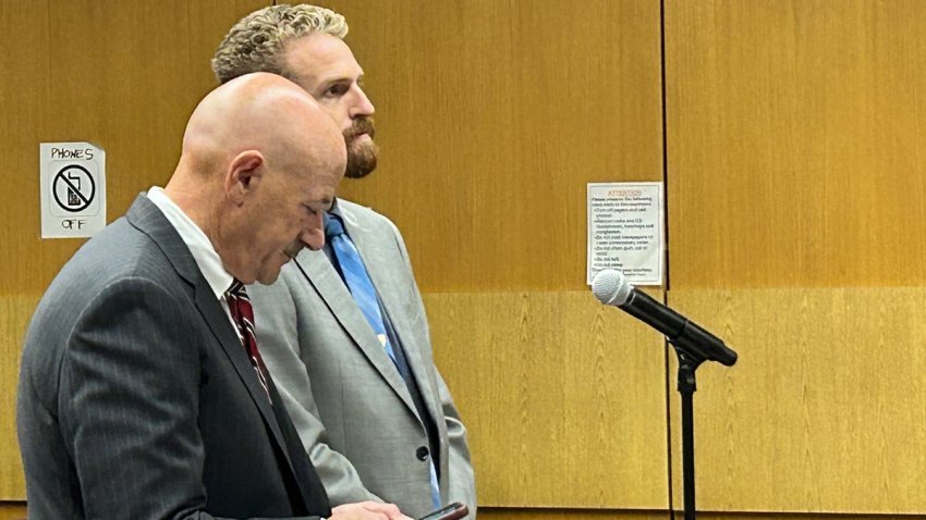 Alameda officer Eric McKinley (right) in court Friday. (Oct. 25, 2024)