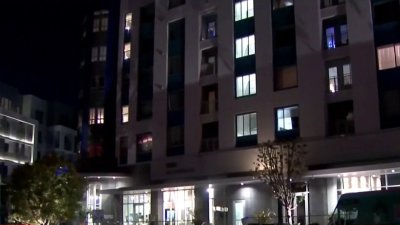 Identifican a familia hallada muerta en apartamento en Milpitas