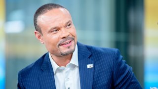 El presentador Dan Bongino.