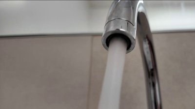 Reduce hasta 50% en la factura del agua en Oakland; te decimos cómo
