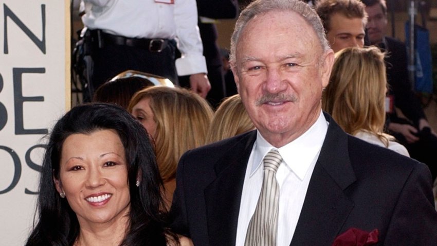 Betsy Arakawa y Gene Hackman, en una foto tomada en el 2003.