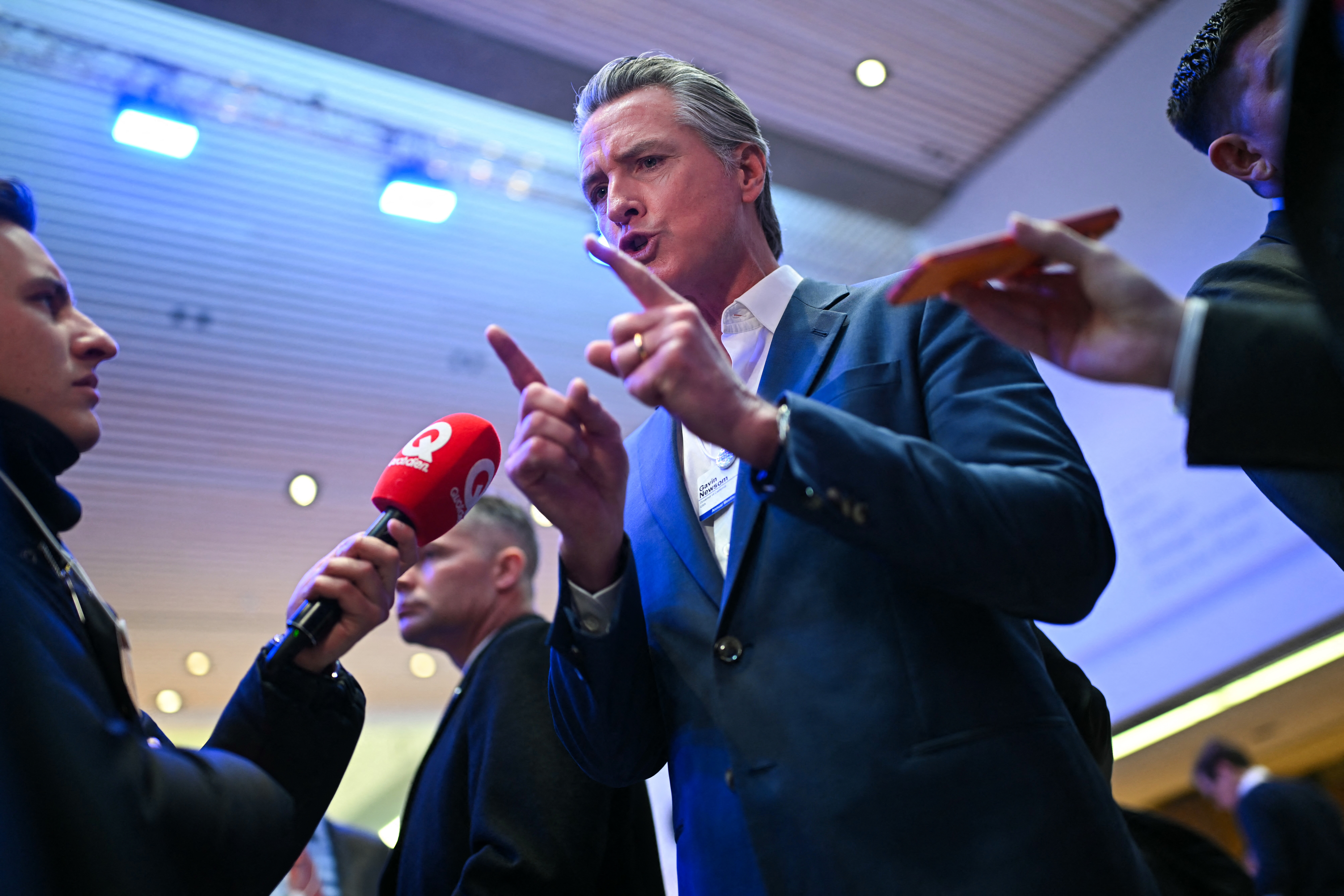 Gobernador de California dice a líderes del mundo que despierten – Telemundo Area de la Bahía 48