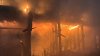 Se incendia puente ferroviario abandonado cerca de planta EBMUD en Oakland