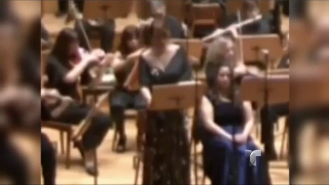 Muere soprano que colapsó cantando