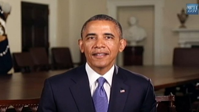 Obama envía mensaje a los padres